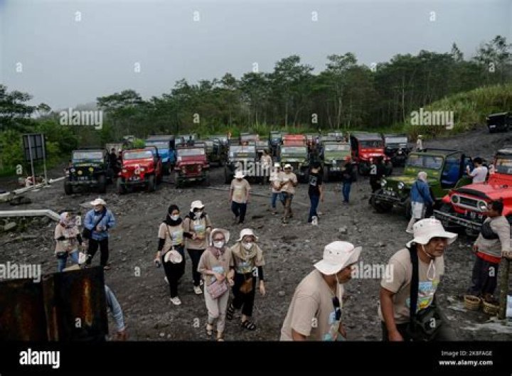 Yogyakarta Encourages Tourists to Visit Mount Merapi, Even though It Still on 'Standby' Status